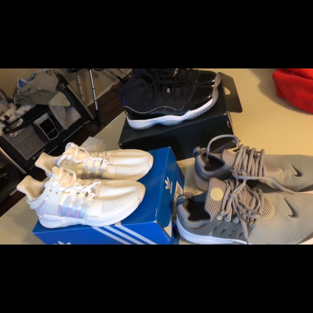 Girls shoes